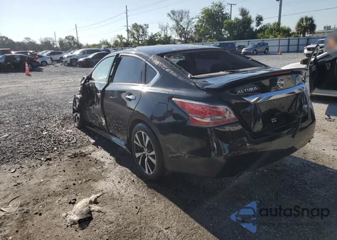 2014 Nissan Altima 2.5 z USA, uszkodzony, nr VIN 1N4AL3AP1EN382421